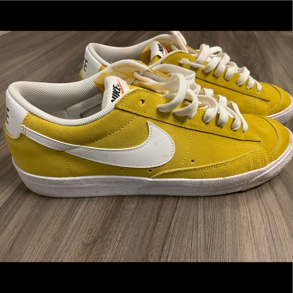 Blazer Low '77 'Speed Yellow'